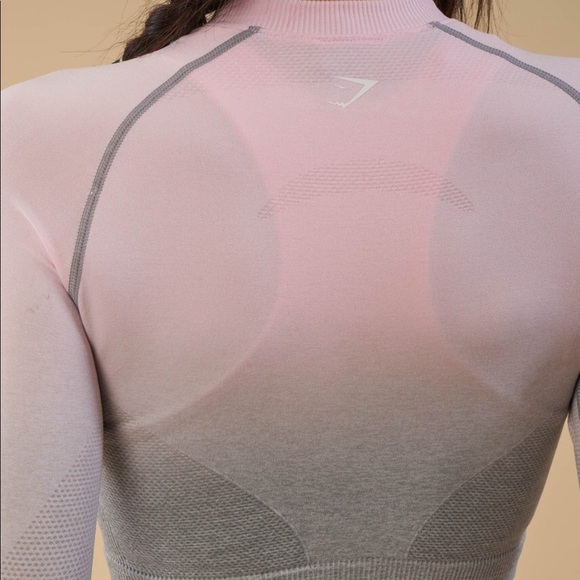 Gymshark Top Size Small - Picture 2 of 5